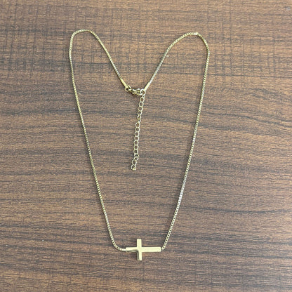 Minimalist Cross Pendant Necklace