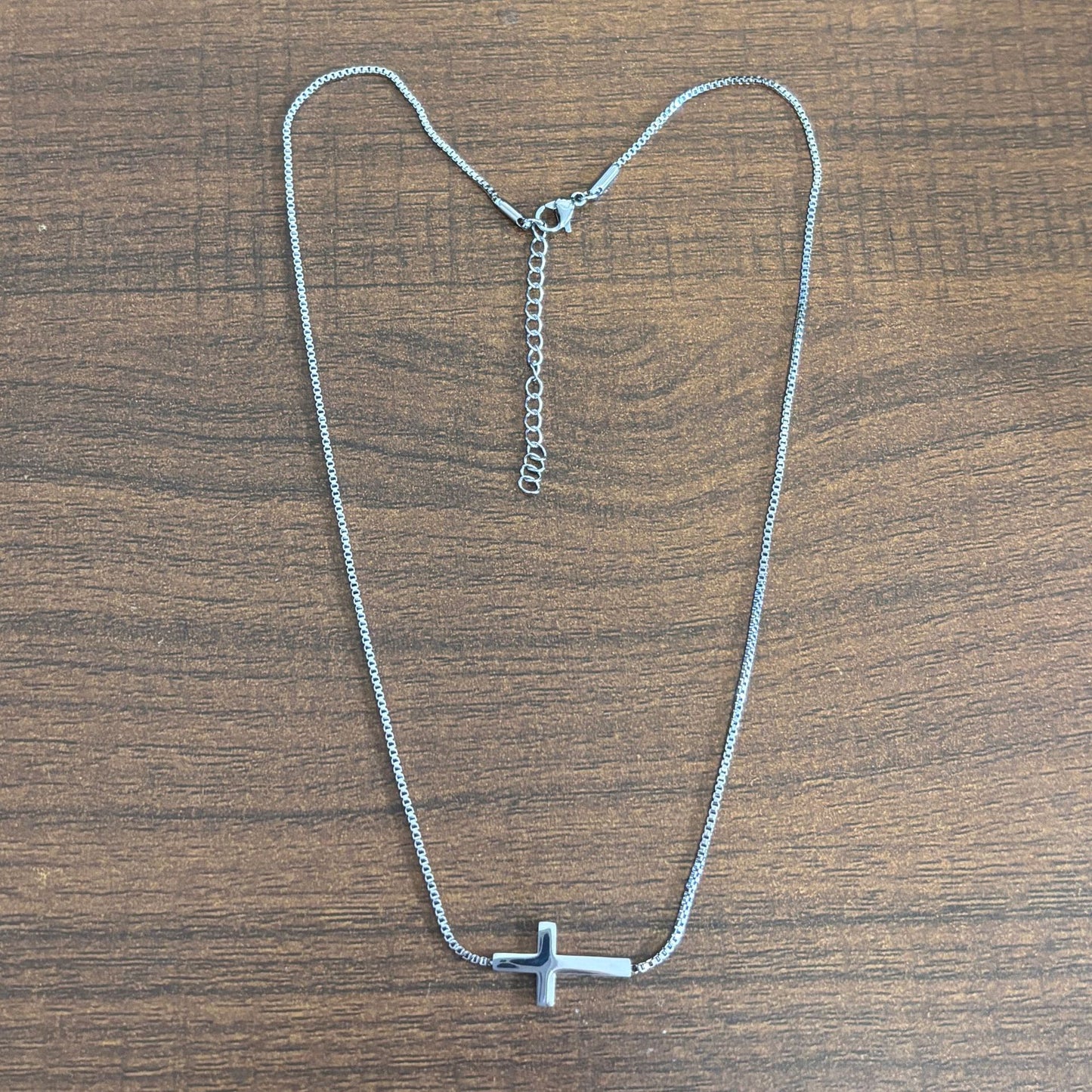 Minimalist Cross Pendant Necklace